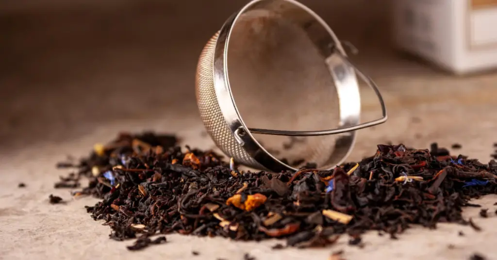 Flavoring and Blending Loose Leaf Tea